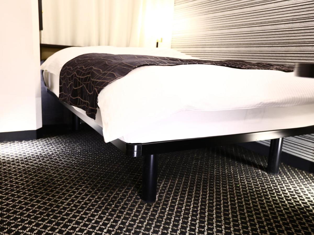 Apa Hotel Shin Osaka Esaka Ekimae Suita Zewnętrze zdjęcie